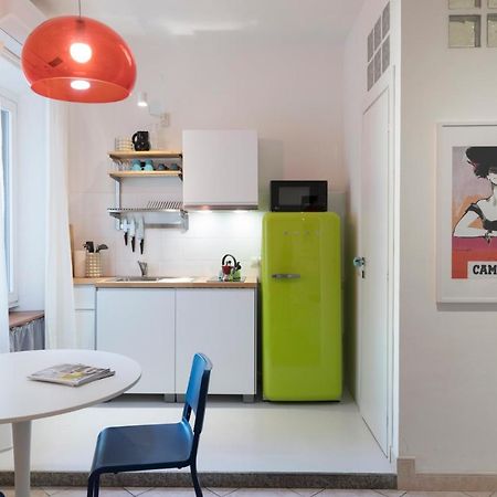 Xenia Apartments - Stylish Colorful Apt- Upbeat & Well-Connected Area Mailand Exterior foto