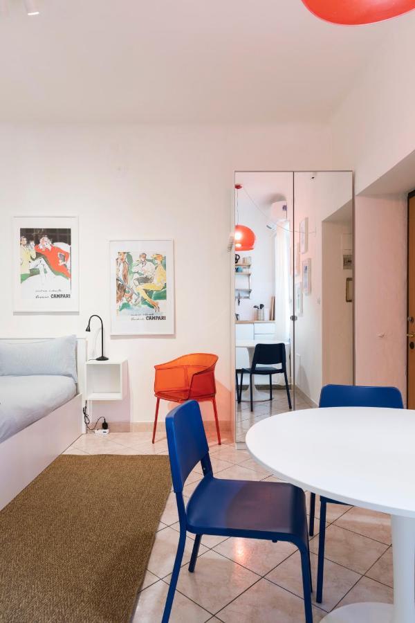 Xenia Apartments - Stylish Colorful Apt- Upbeat & Well-Connected Area Mailand Exterior foto